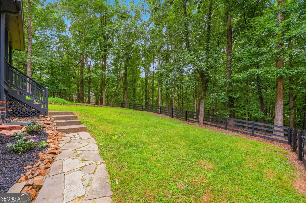550 Eagles Landing DR Alpharetta, GA 30004