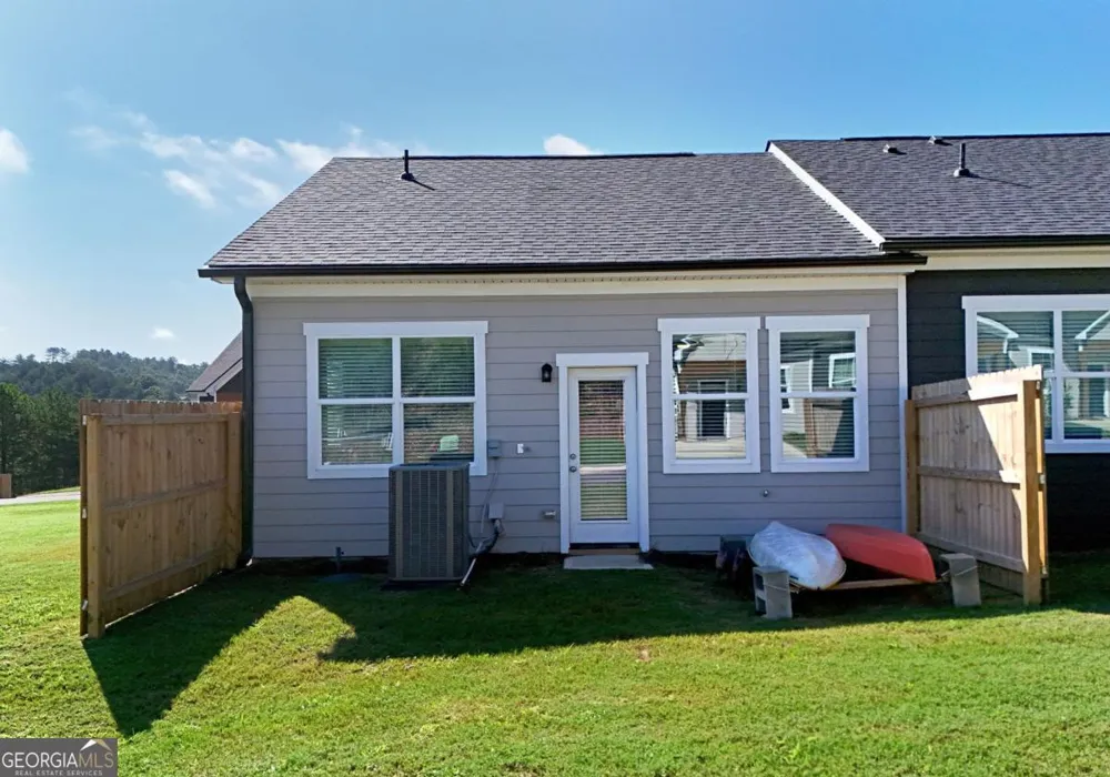 25 Grove LOOP Blue Ridge, GA 30513