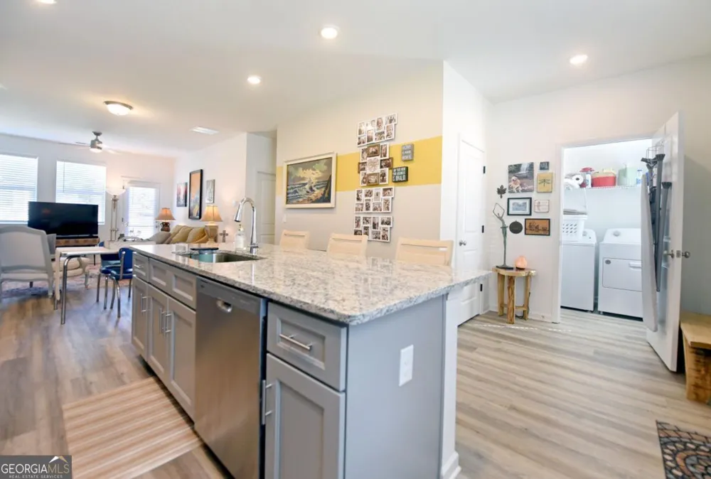 25 Grove LOOP Blue Ridge, GA 30513