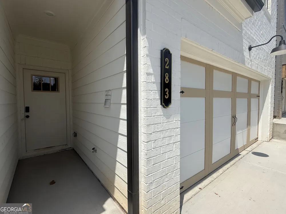 283 Brook Landing CIR Auburn, GA 30011