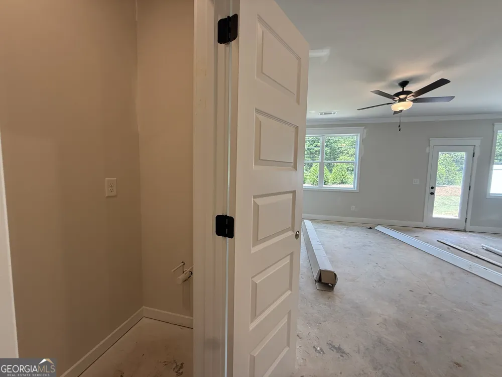 283 Brook Landing CIR Auburn, GA 30011