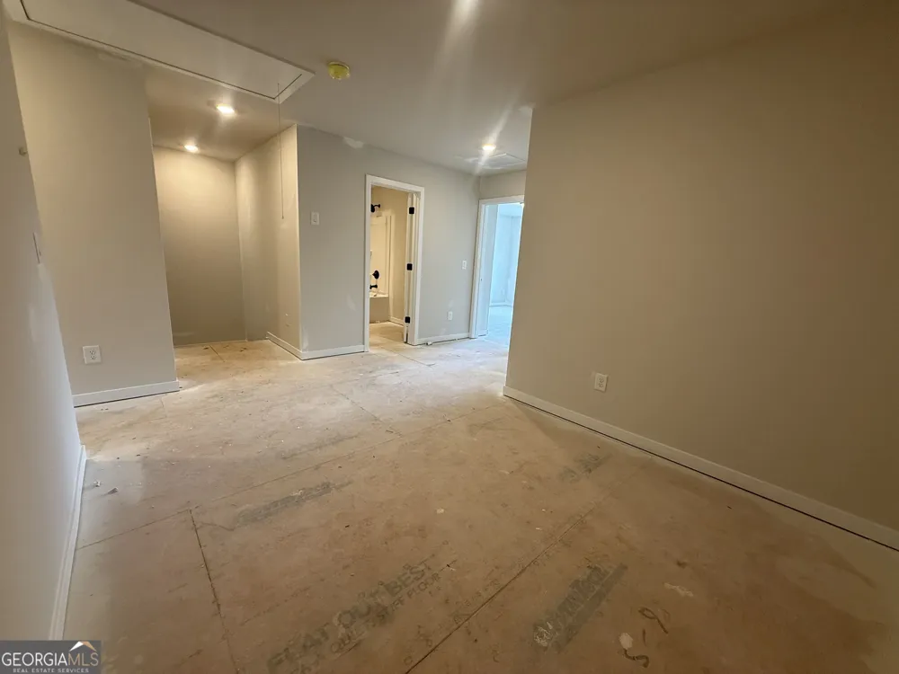 283 Brook Landing CIR Auburn, GA 30011