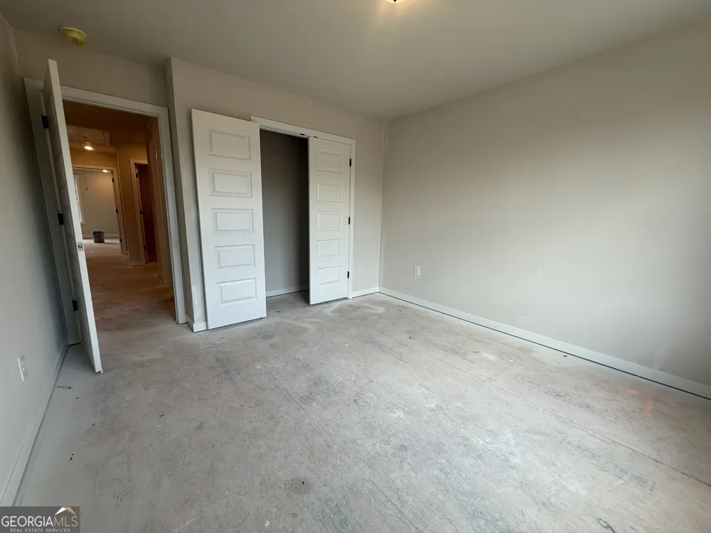 283 Brook Landing CIR Auburn, GA 30011