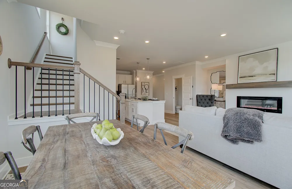 283 Brook Landing CIR Auburn, GA 30011