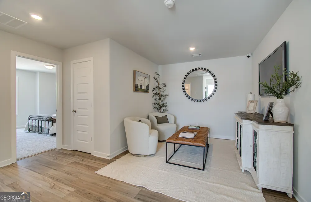 283 Brook Landing CIR Auburn, GA 30011