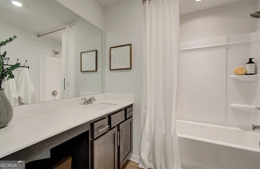 283 Brook Landing CIR Auburn, GA 30011