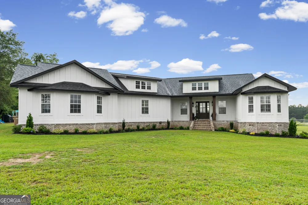 423 Cromer RD Tifton, GA 31793