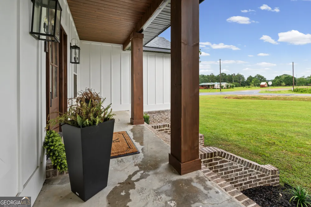 423 Cromer RD Tifton, GA 31793
