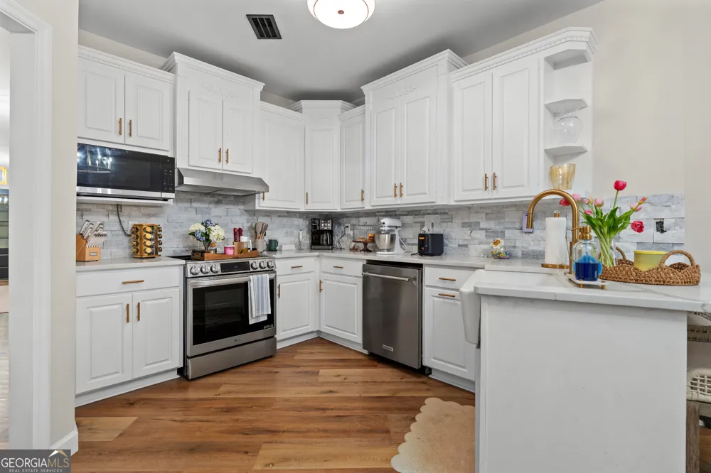 423 Cromer RD Tifton, GA 31793