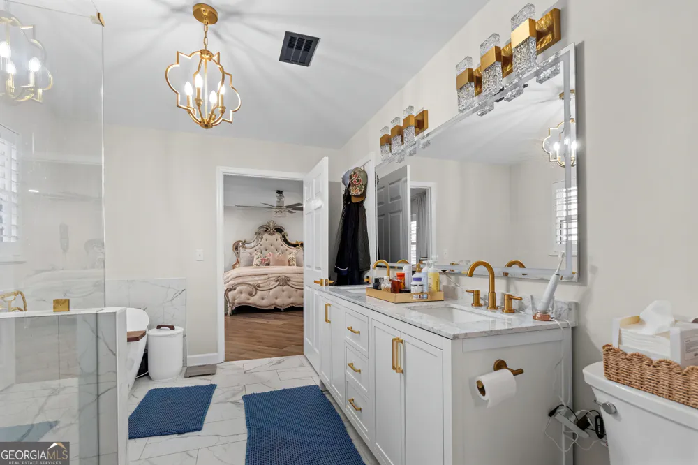 423 Cromer RD Tifton, GA 31793