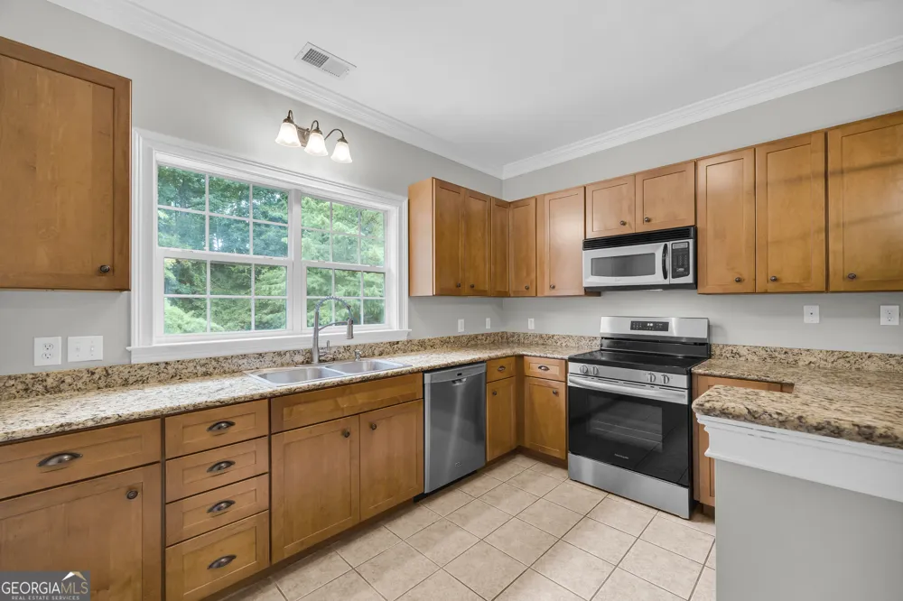 350 Wood Lake DR Athens, GA 30606