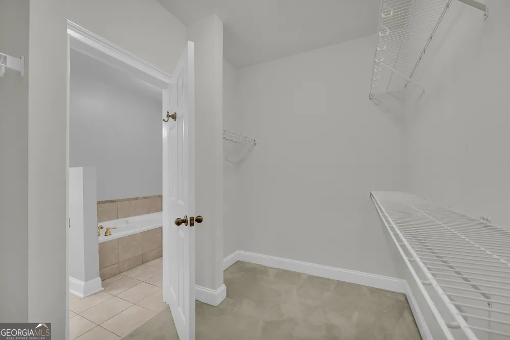 350 Wood Lake DR Athens, GA 30606