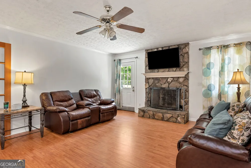 73 Kellogg DR Colbert, GA 30628