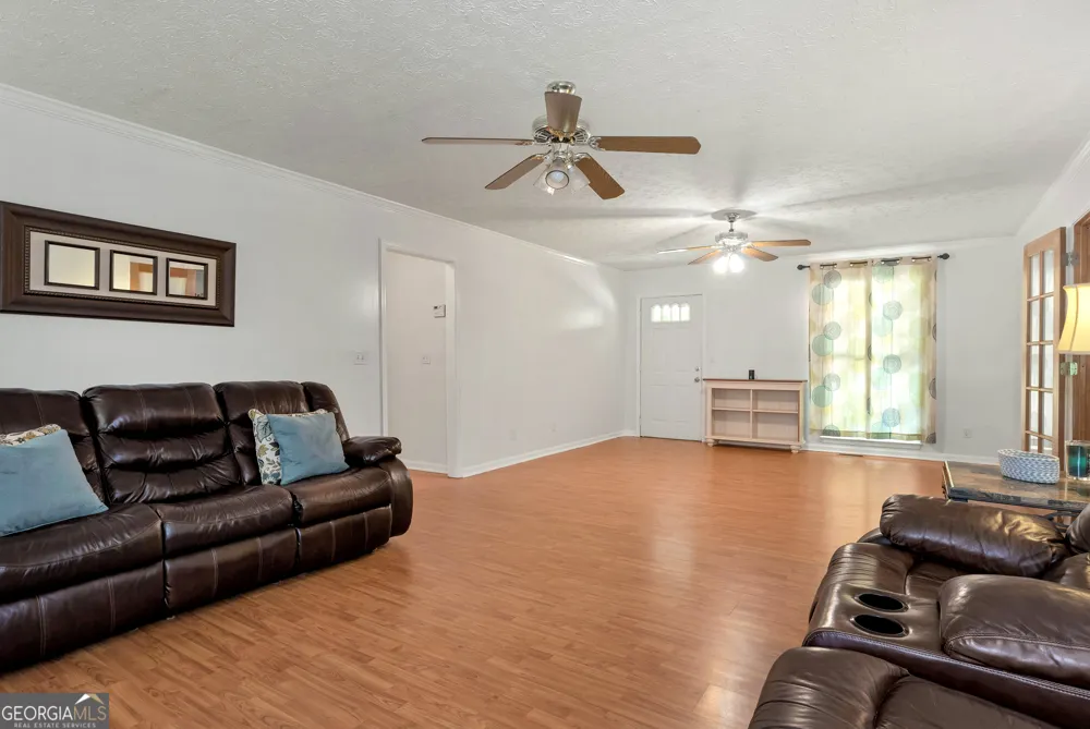 73 Kellogg DR Colbert, GA 30628