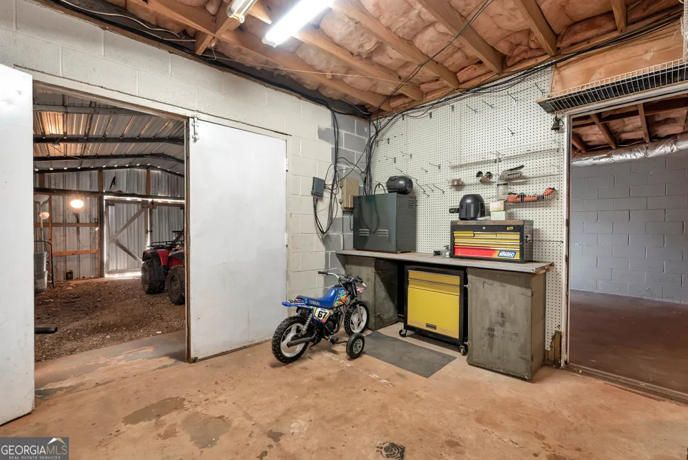 73 Kellogg DR Colbert, GA 30628