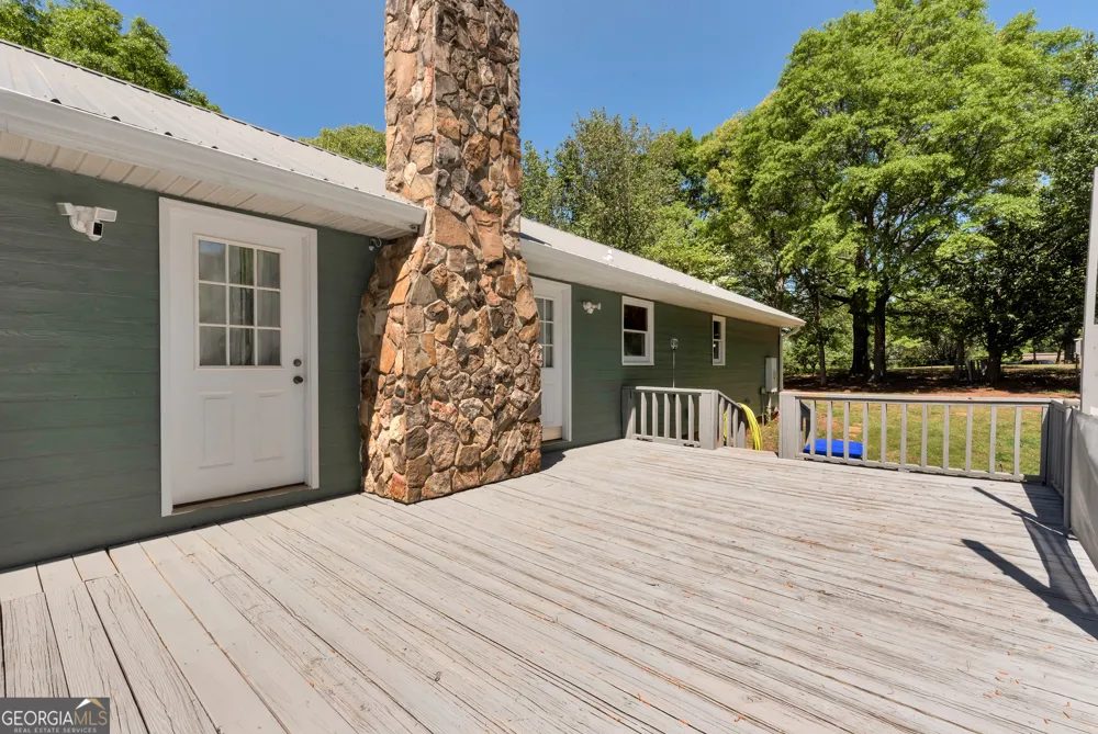 73 Kellogg DR Colbert, GA 30628