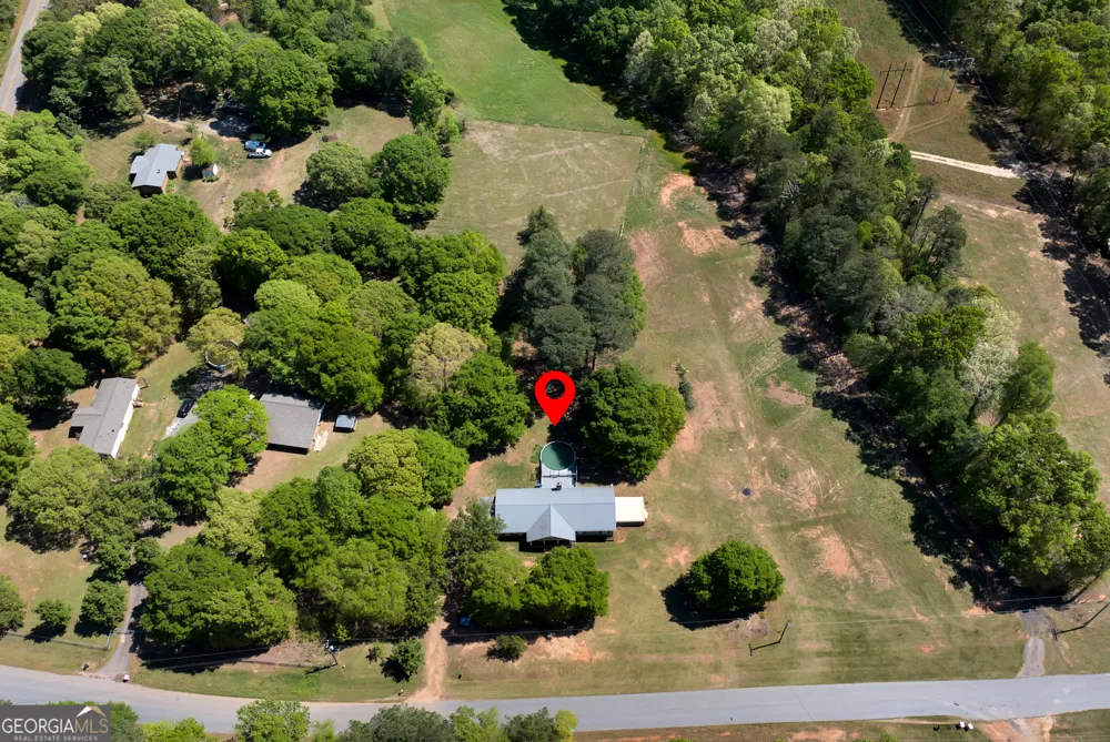 73 Kellogg DR Colbert, GA 30628