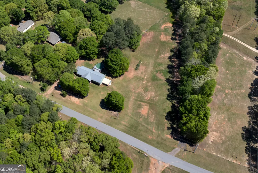73 Kellogg DR Colbert, GA 30628