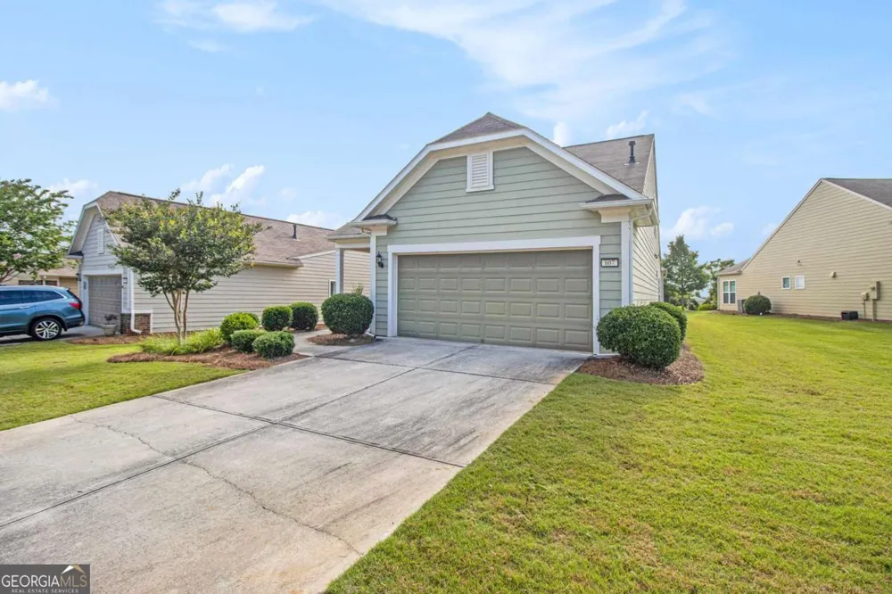 607 Larch Looper DR Griffin, GA 30223