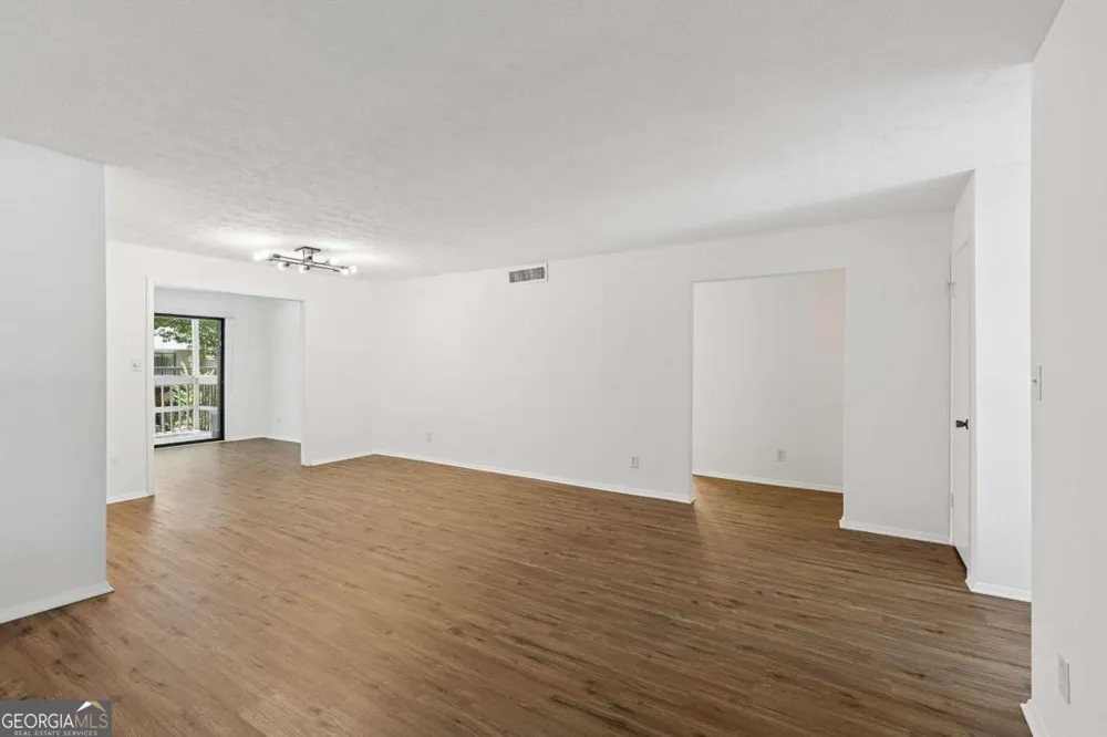 106 Cedar CT SE Marietta, GA 30067