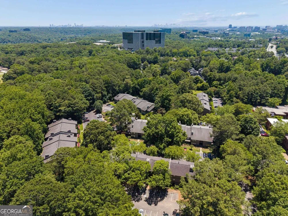 106 Cedar CT SE Marietta, GA 30067