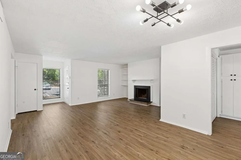 106 Cedar CT SE Marietta, GA 30067