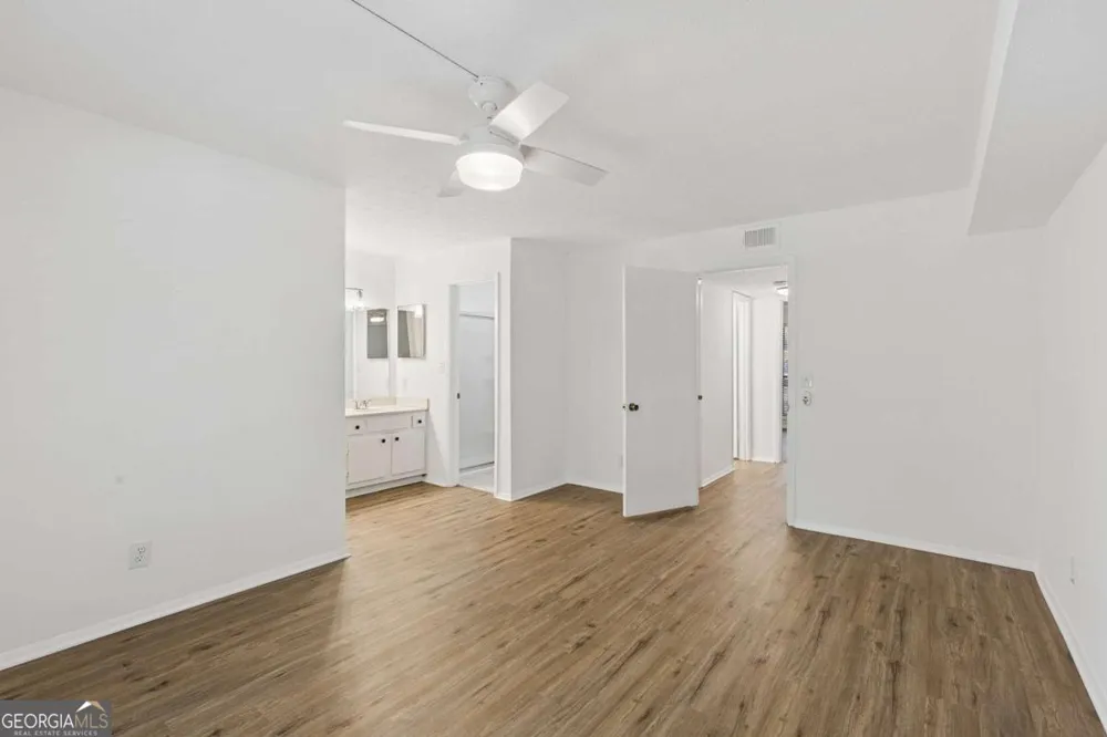 106 Cedar CT SE Marietta, GA 30067