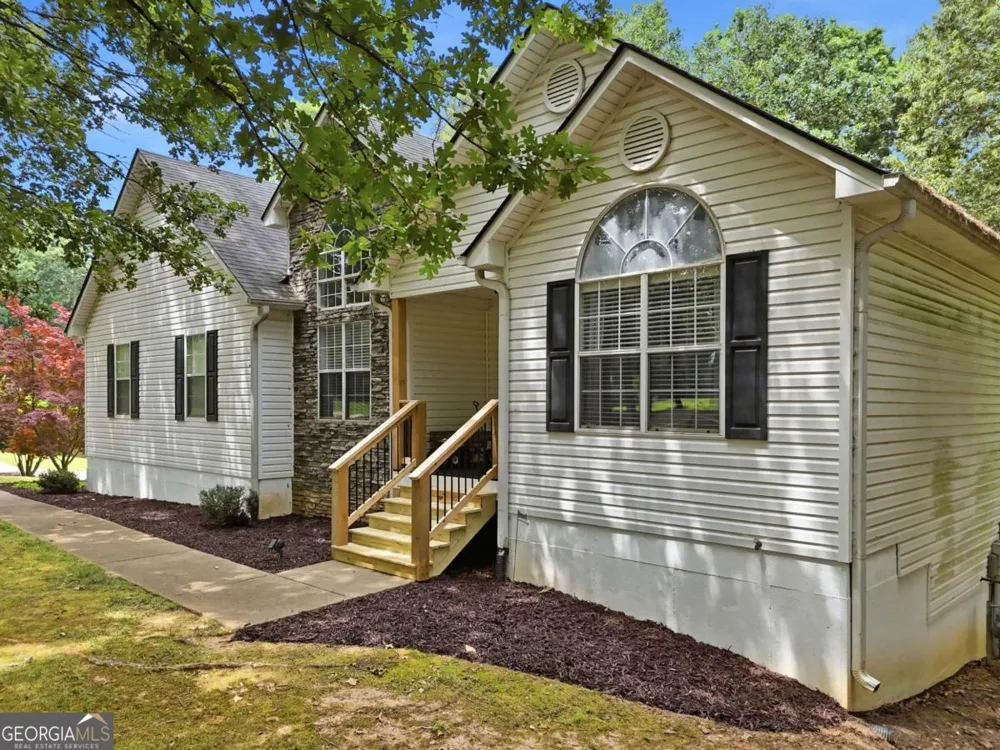 460 Kerry DR Jasper, GA 30143