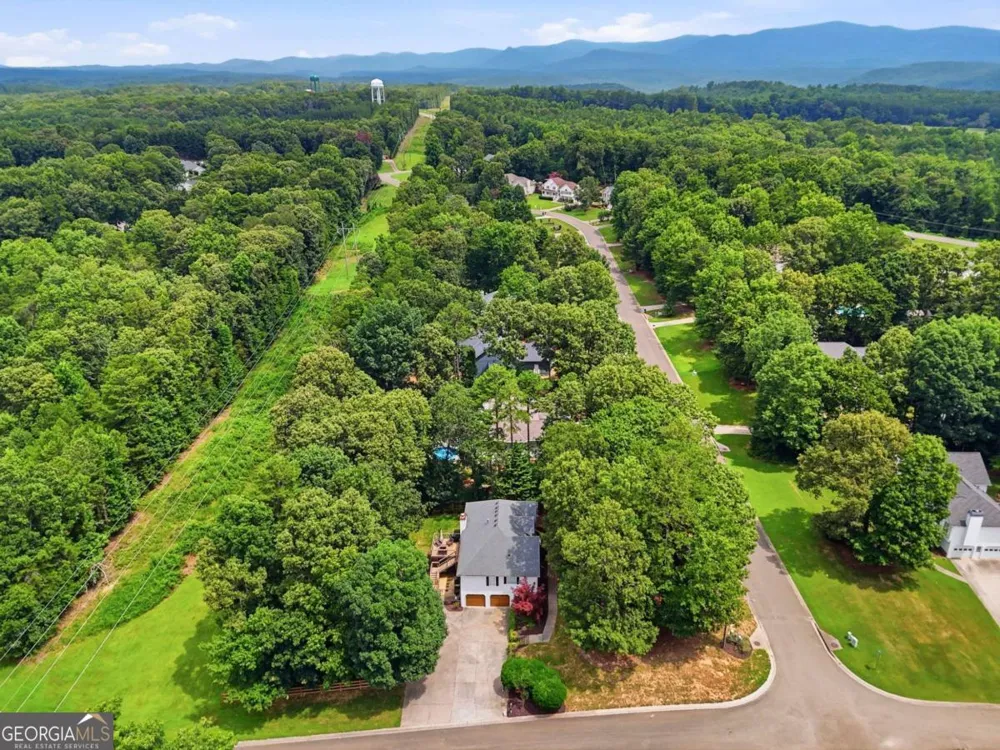 460 Kerry DR Jasper, GA 30143