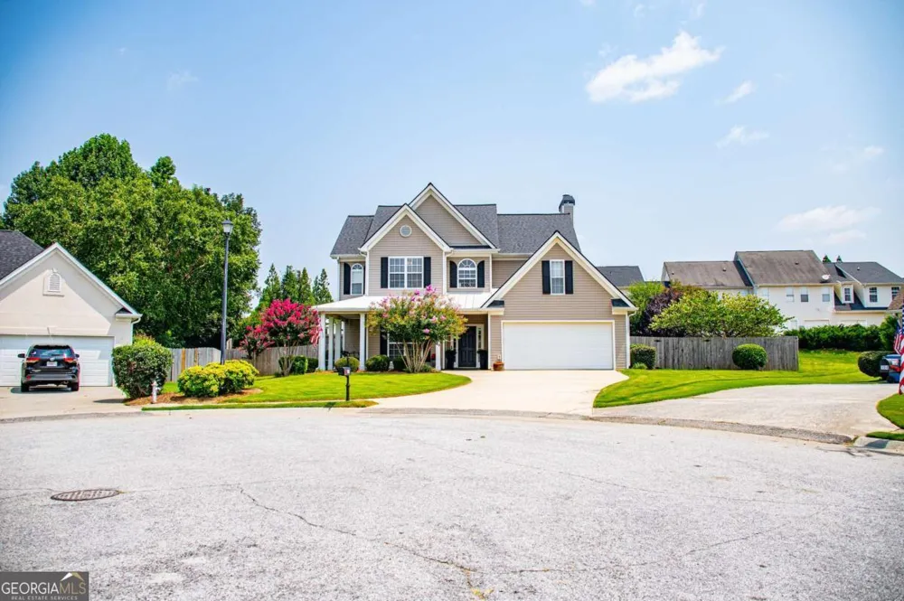 105 Meadow Side CT Carrollton, GA 30116