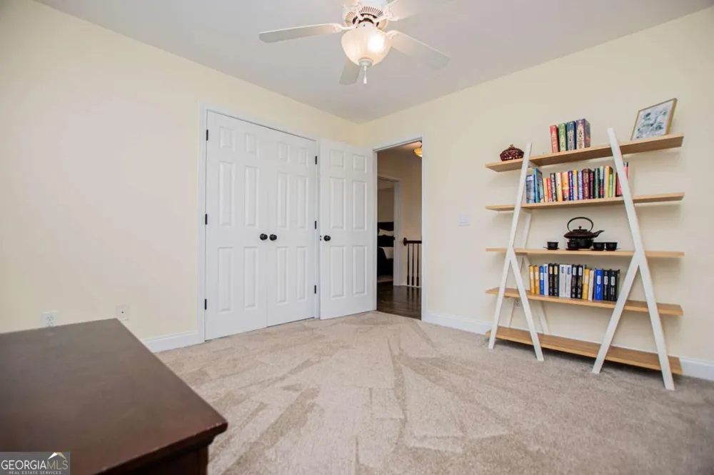 105 Meadow Side CT Carrollton, GA 30116