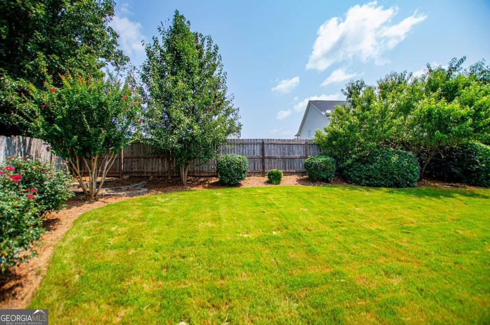 105 Meadow Side CT Carrollton, GA 30116