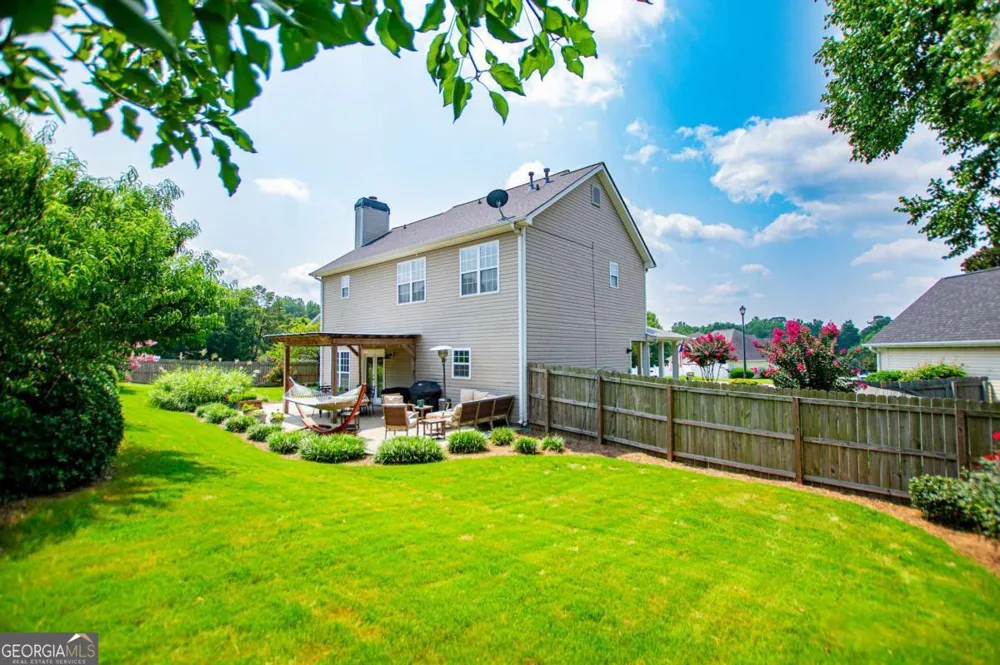 105 Meadow Side CT Carrollton, GA 30116