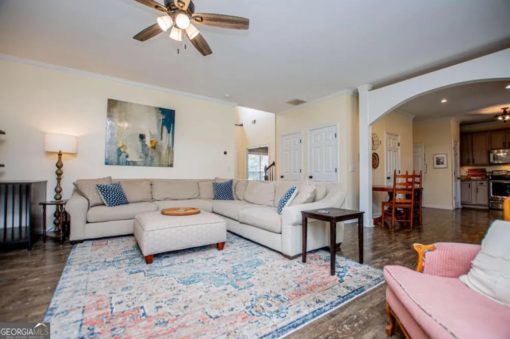 105 Meadow Side CT Carrollton, GA 30116
