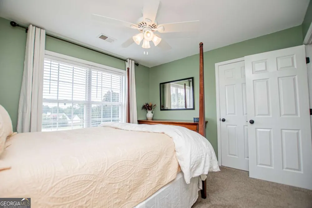 105 Meadow Side CT Carrollton, GA 30116