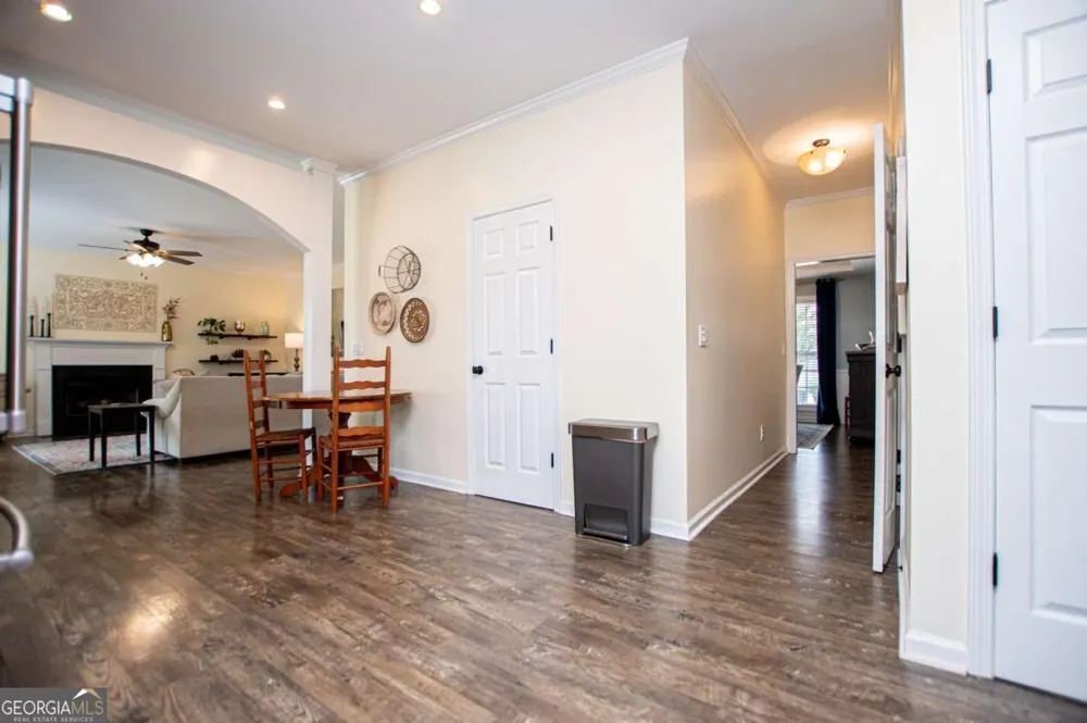 105 Meadow Side CT Carrollton, GA 30116