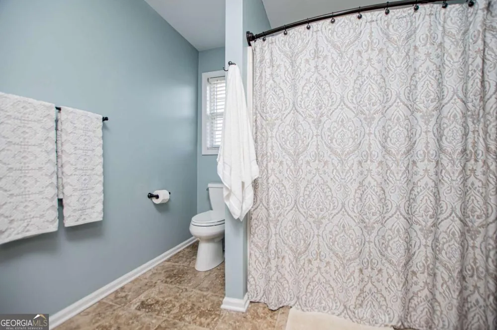 105 Meadow Side CT Carrollton, GA 30116