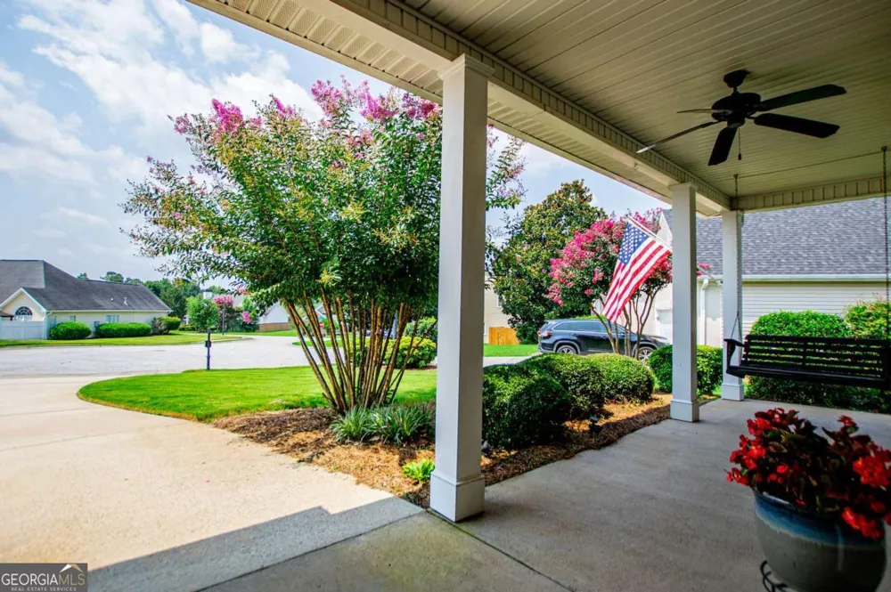 105 Meadow Side CT Carrollton, GA 30116