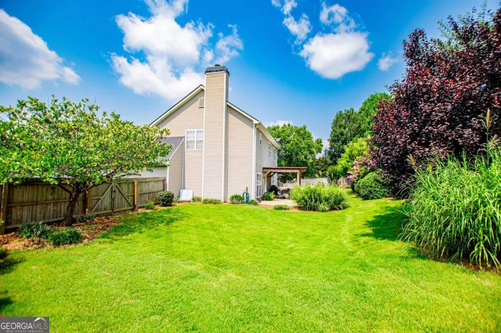 105 Meadow Side CT Carrollton, GA 30116