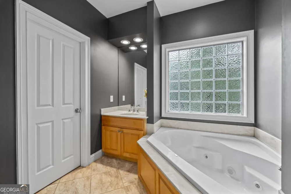 45 Highland Shoals CT Hartwell, GA 30643