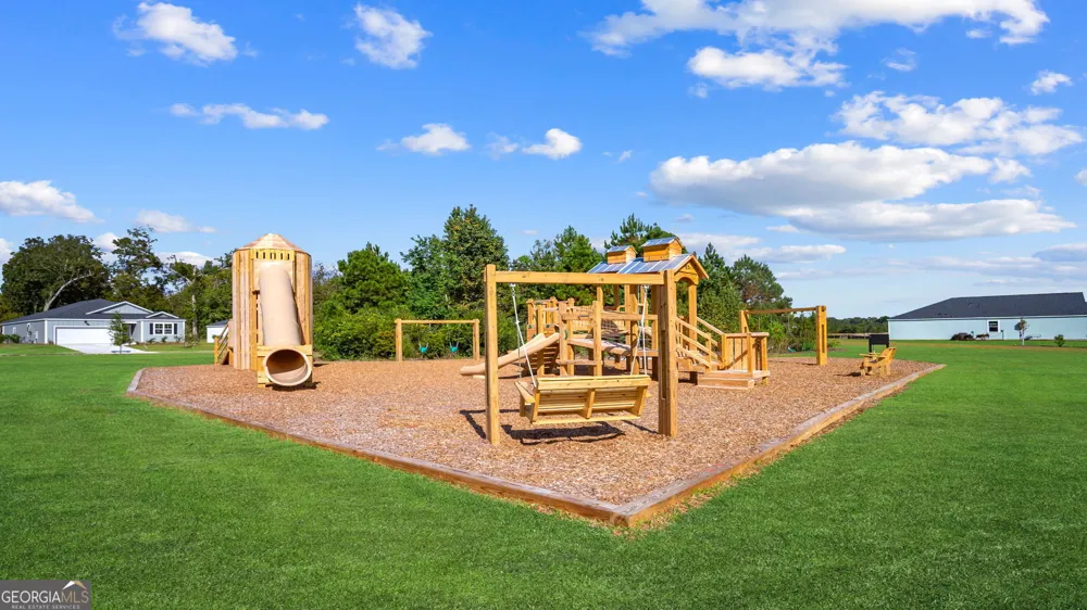 324 Royal Fern LN Statesboro, GA 30461