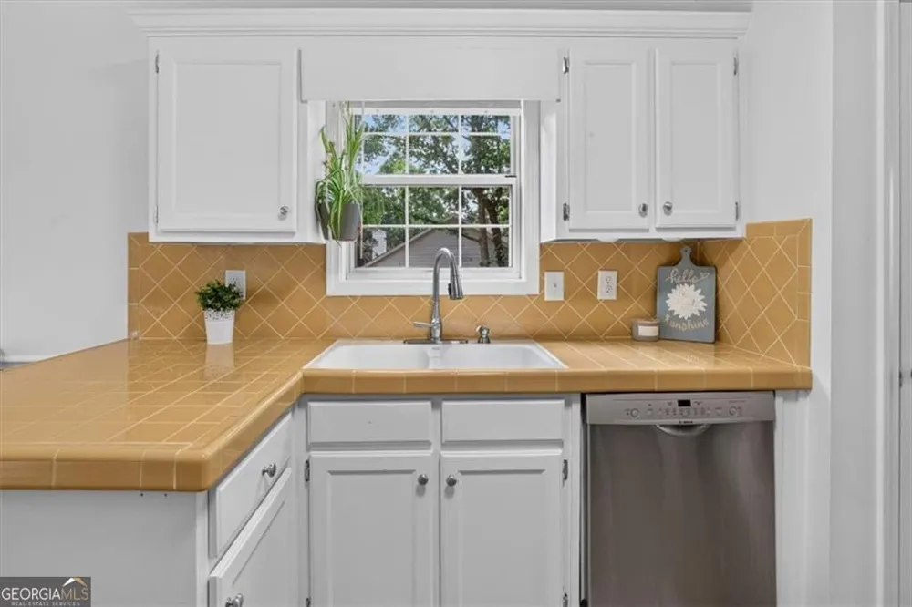 4155 Gables PL Buford, GA 30519