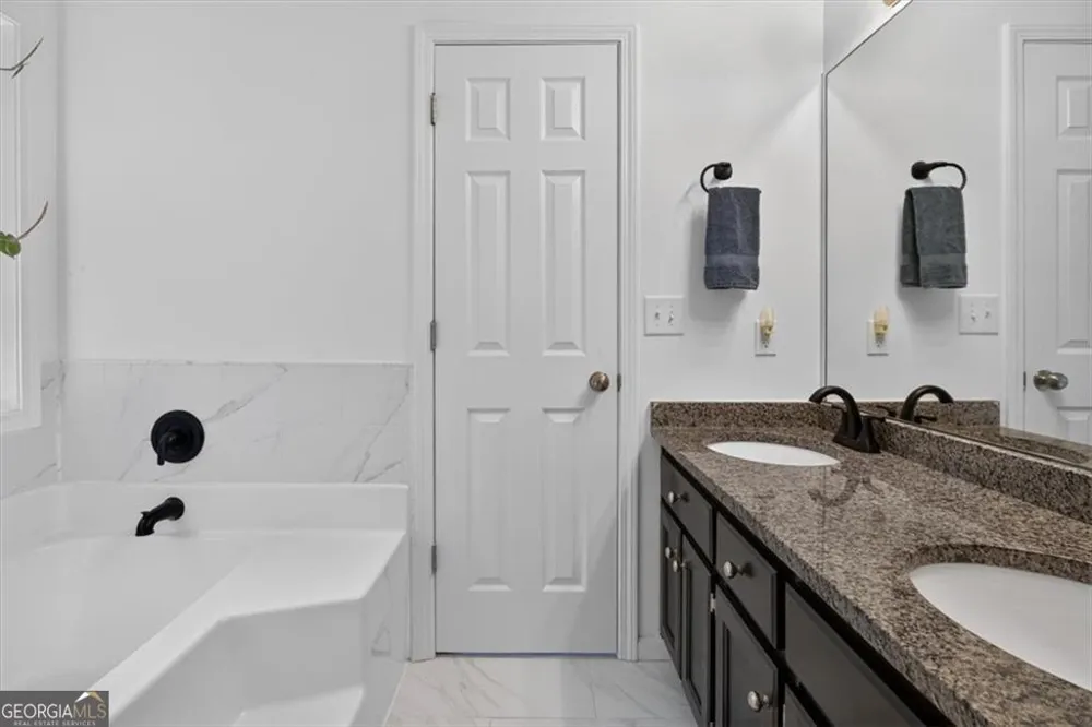 4155 Gables PL Buford, GA 30519
