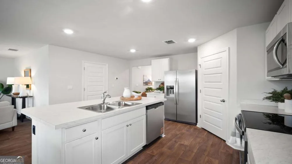 33 Bardwell WAY Port Wentworth, GA 31407