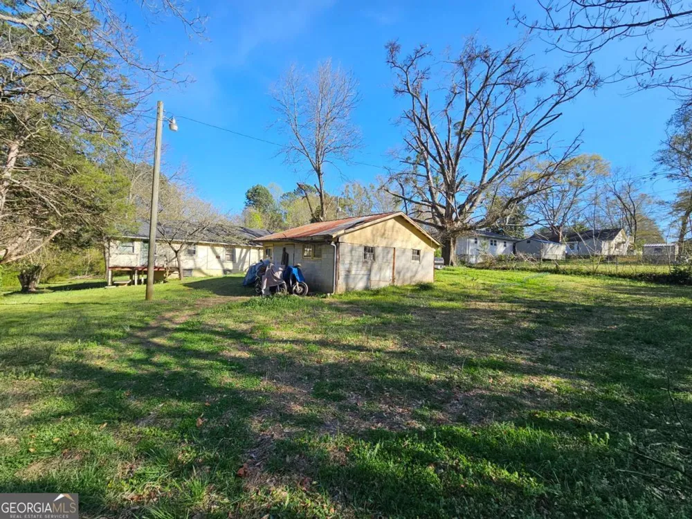 129 Brady ST Toccoa, GA 30577