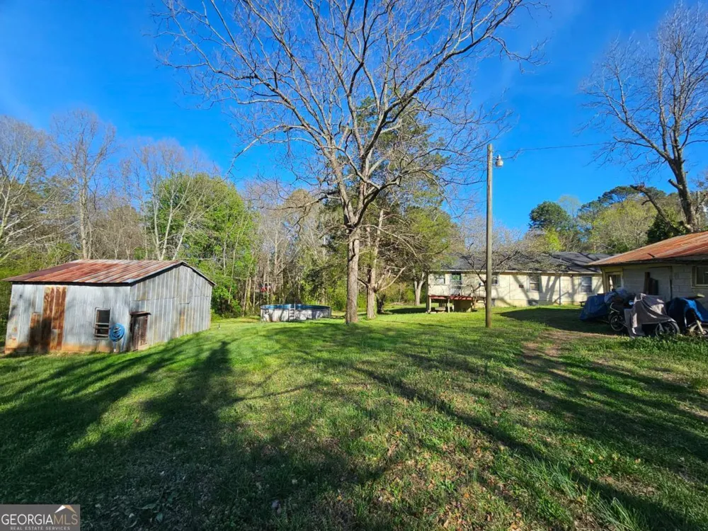 129 Brady ST Toccoa, GA 30577