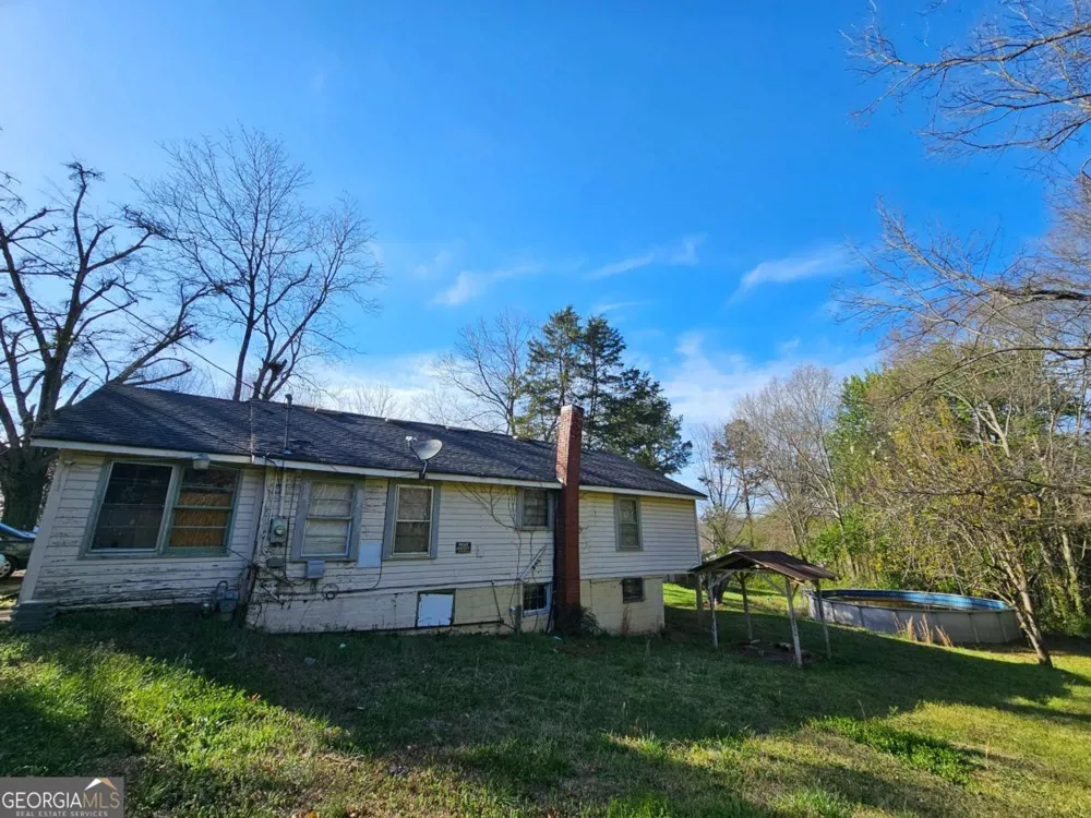 129 Brady ST Toccoa, GA 30577