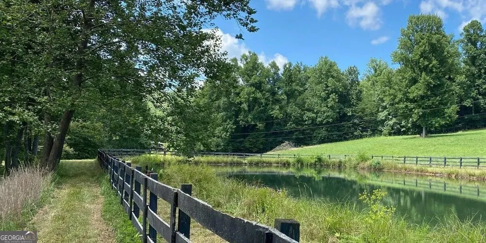 137 Blue Spruce DR Blairsville, GA 30512