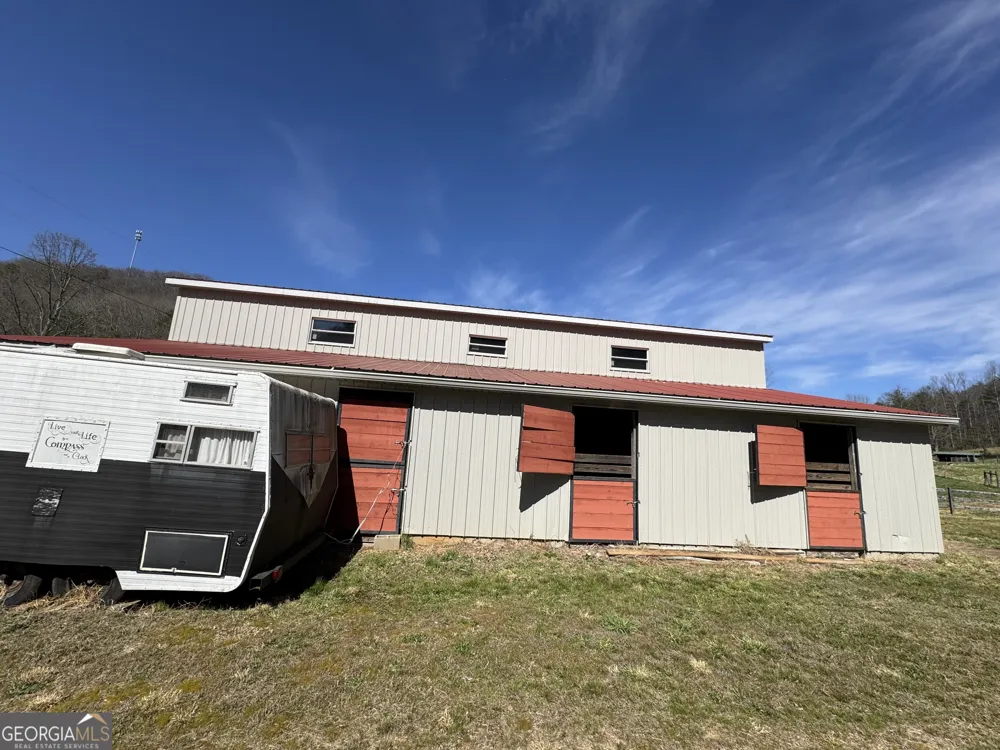 137 Blue Spruce DR Blairsville, GA 30512