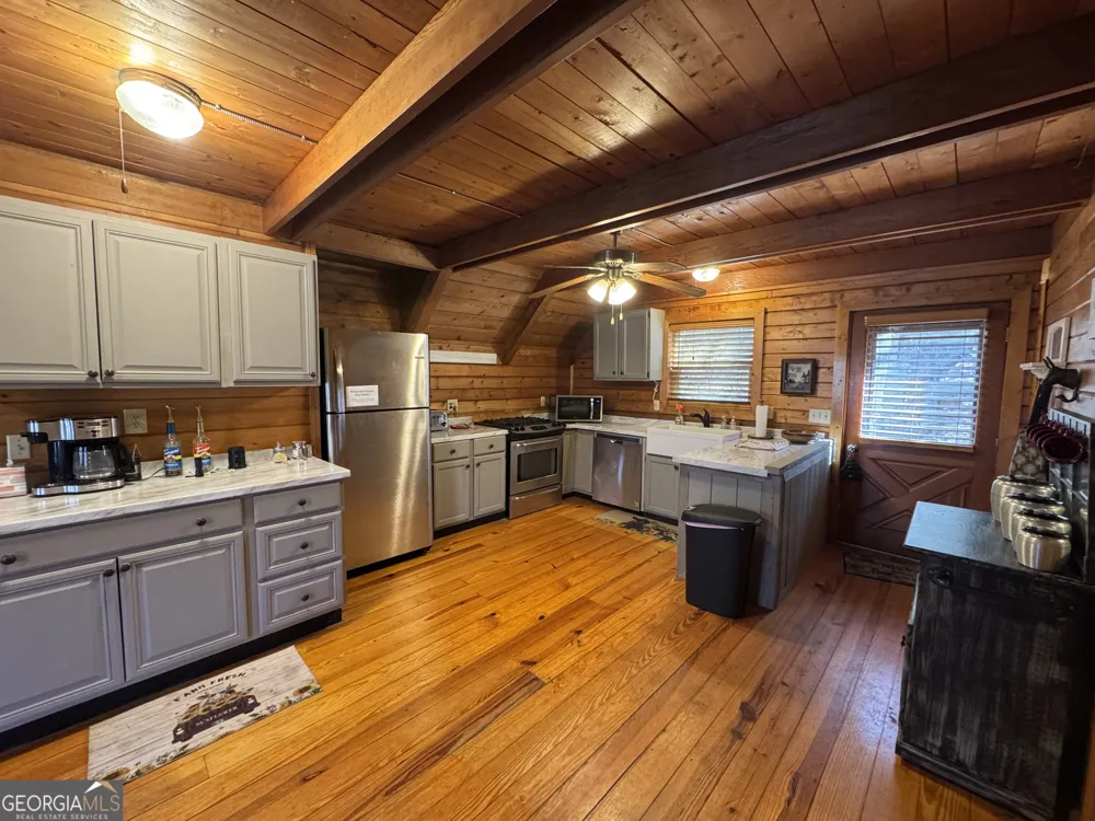 137 Blue Spruce DR Blairsville, GA 30512